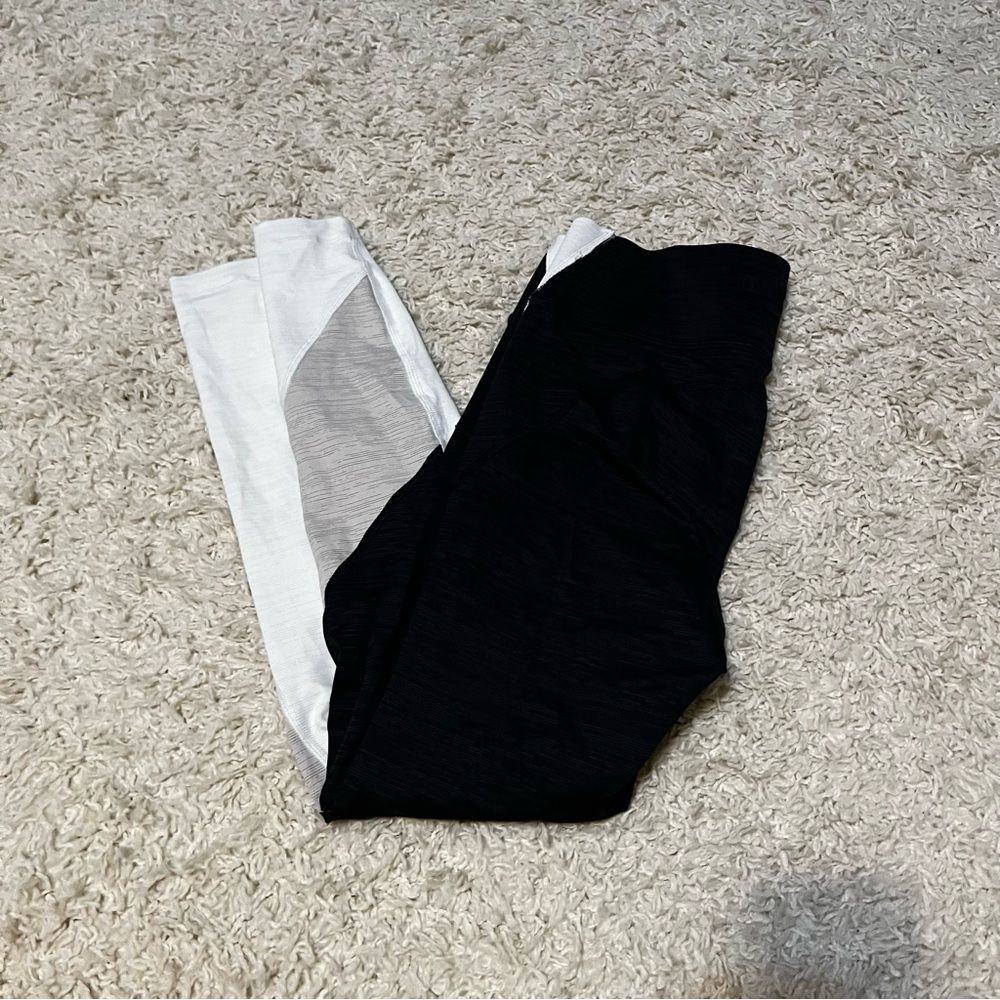 Outdoor voices athletic leggings size small